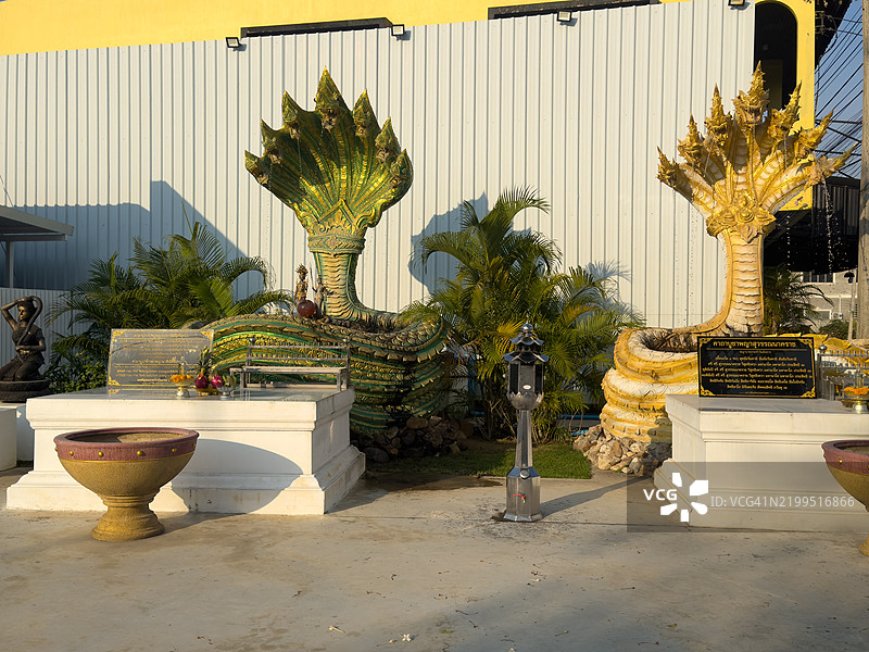 那伽雕像图片素材