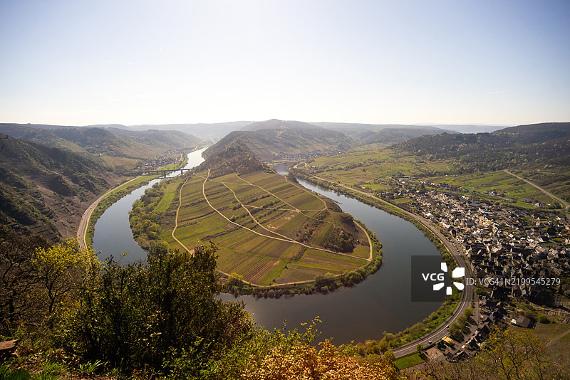 夏季的萨尔河弯图片素材