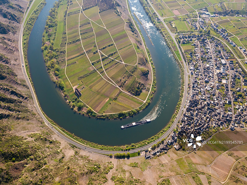 萨尔河弯夏季景色图片素材