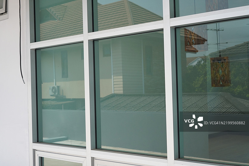 铝合金窗框图片素材