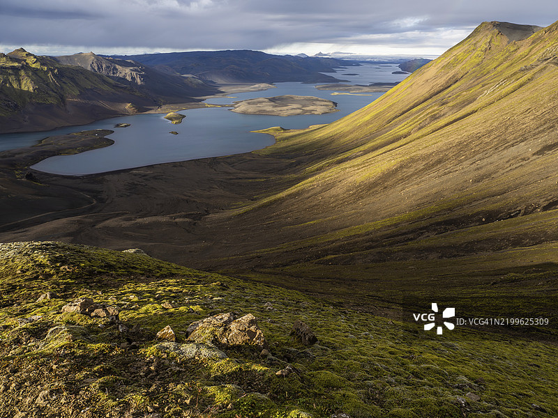兰吉斯约湖，高地，位于冰岛瓦特纳冰川边缘后方，欧洲图片素材