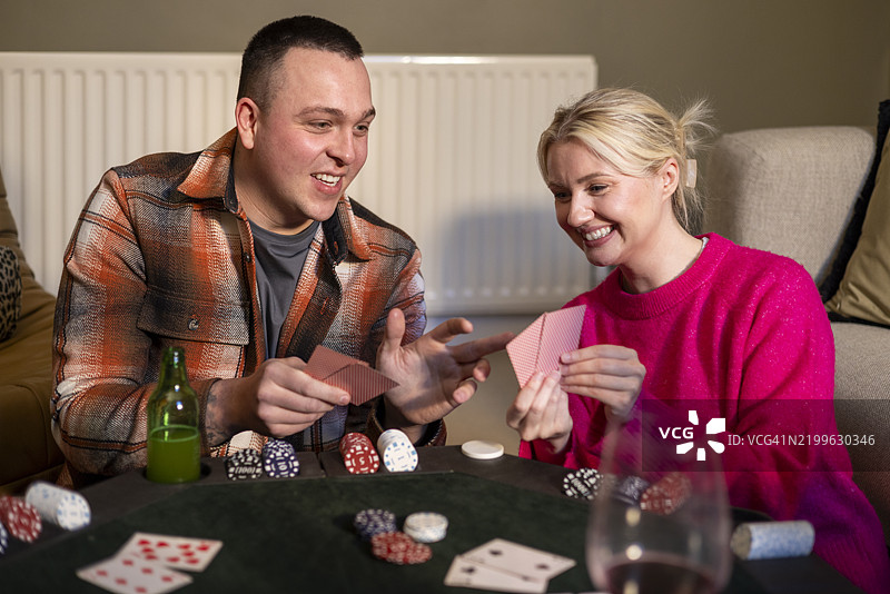 在家教授扑克图片素材