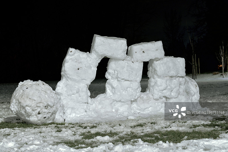 夜间冰块图片素材