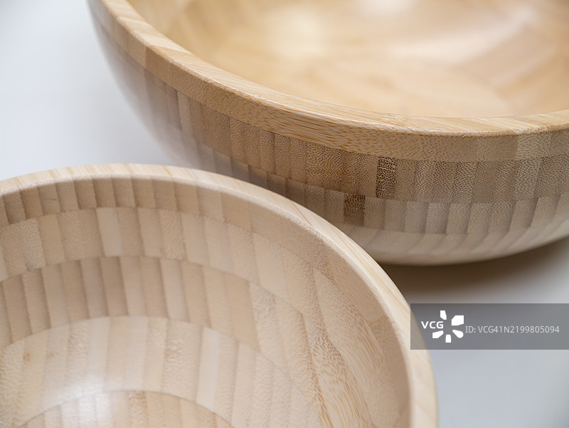 木质餐具套装 自然的纯粹美学图片素材