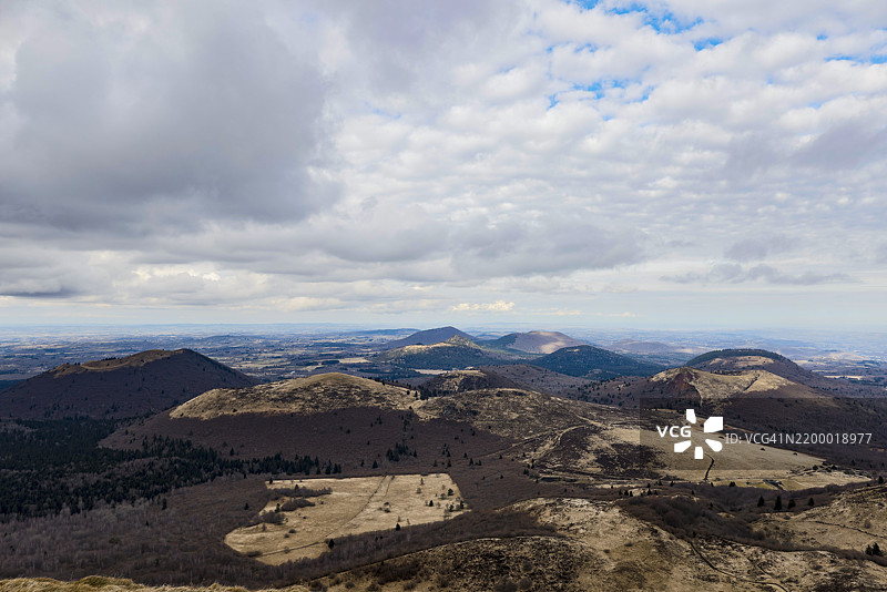 普伊德多姆的火山图片素材