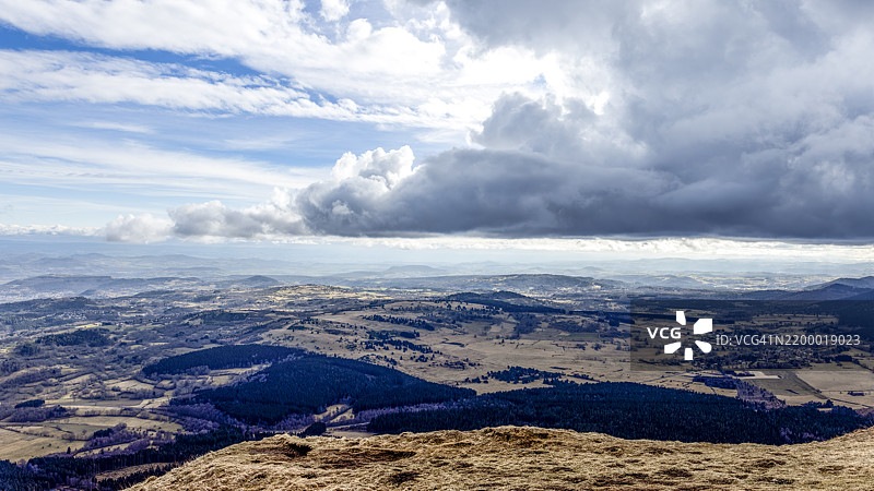 普伊德多姆的火山图片素材