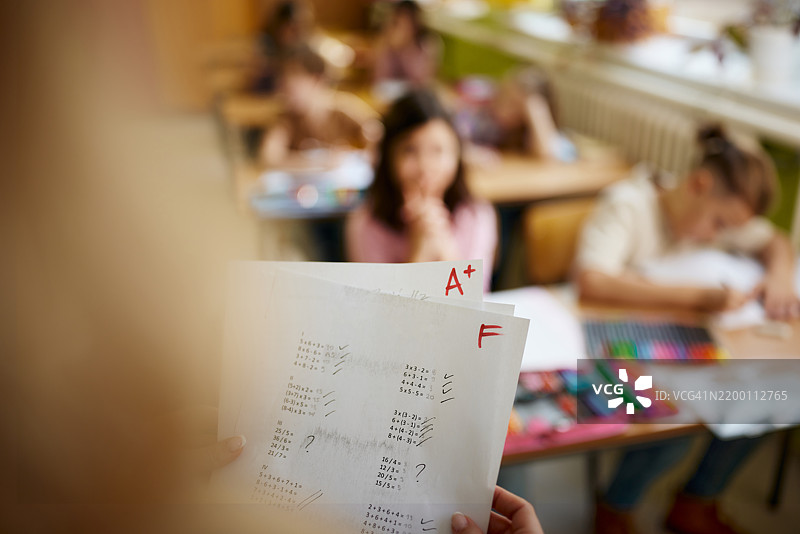 教育考试中的不同表现！图片素材