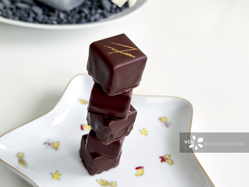 管状巧克力大克鲁图片素材