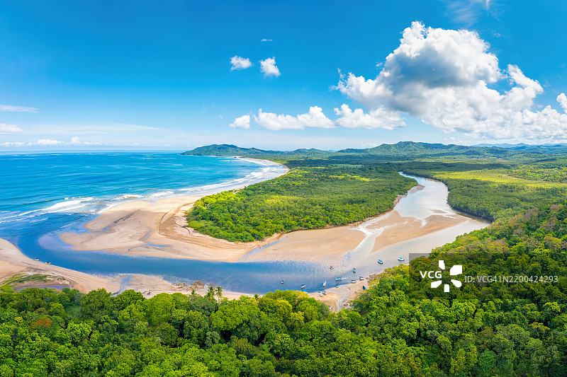 塔马林多海滩和河口，瓜纳卡斯特，哥斯达黎加图片素材