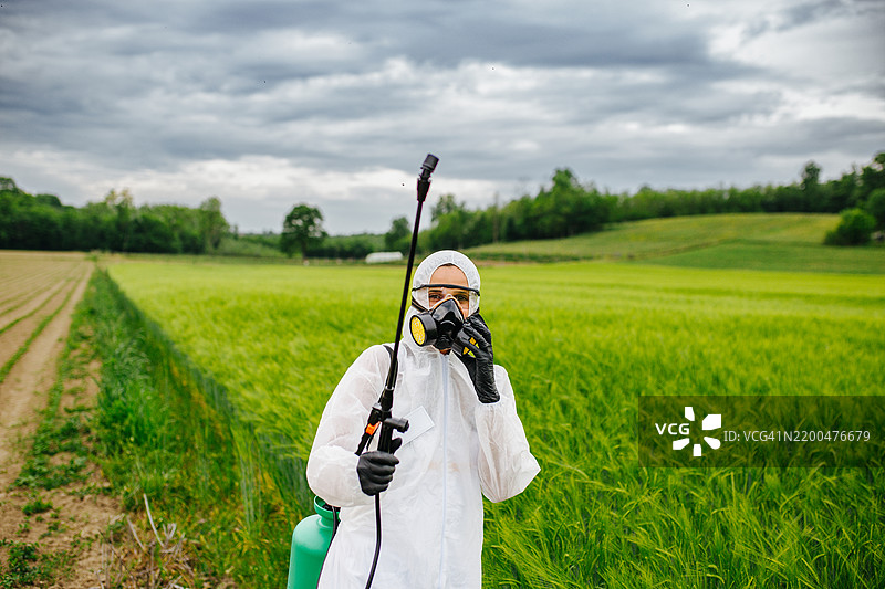 现场质量控制工作人员图片素材