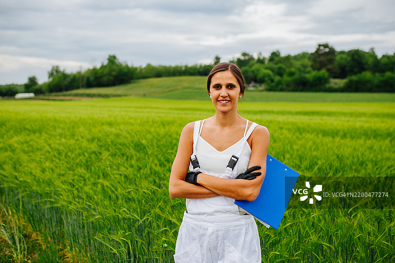 现场质量控制工作人员图片素材