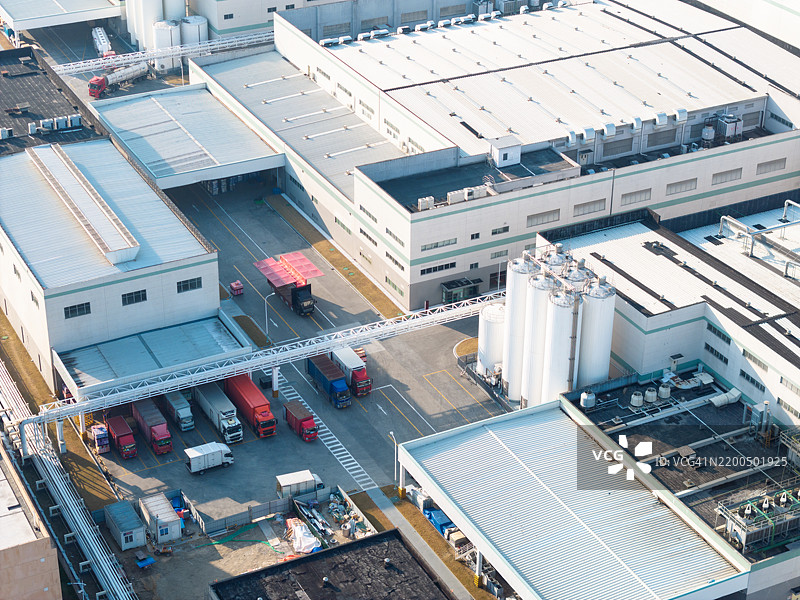 工厂装载卡车图片素材