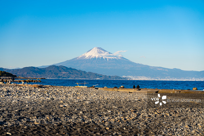 从三保松原看富士山图片素材