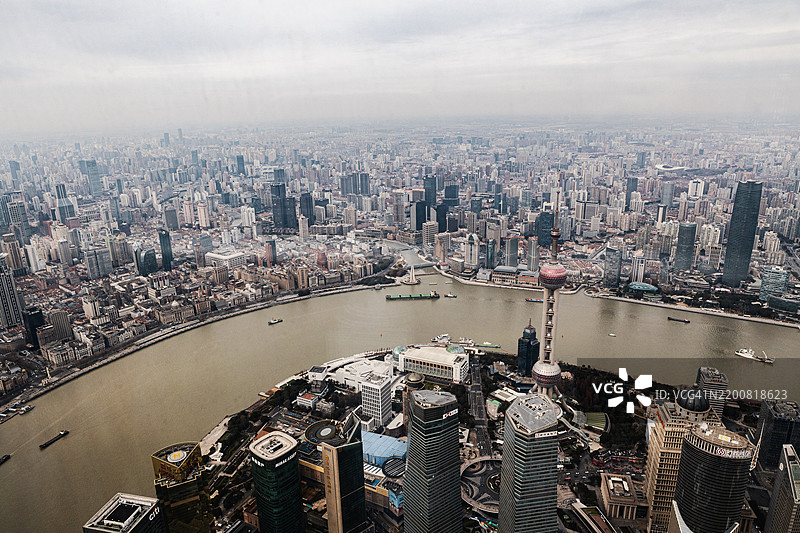 俯瞰上海天际线的景观图片素材