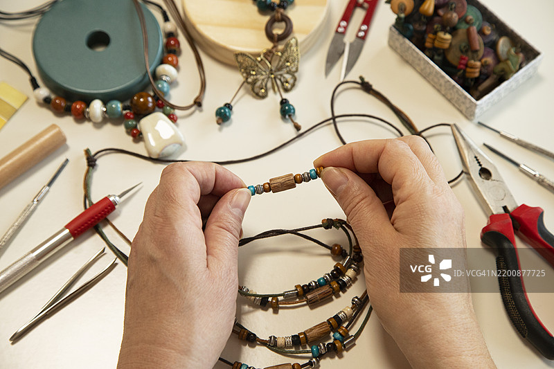 手工制作的珠宝图片素材