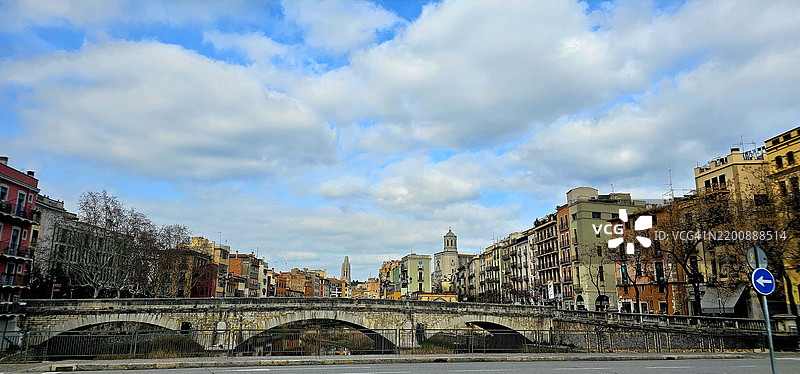 西班牙加泰罗尼亚的赫罗纳图片素材