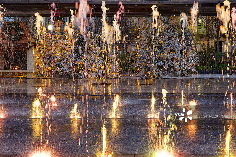 城市贝济耶的水喷泉特写图片素材