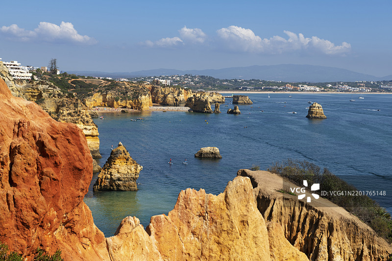 从上方俯瞰葡萄牙阿尔加维拉各斯的皮涅罗斯海滩图片素材