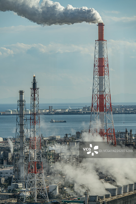 日本三重县海边的工业区图片素材