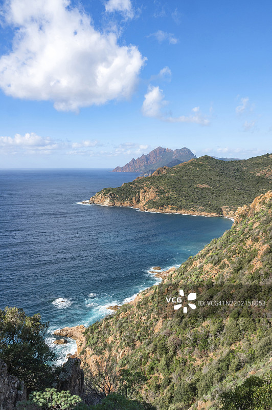 法国科西嘉岛西海岸波尔图附近的联合国教科文组织世界遗产波尔图湾的红色悬崖图片素材