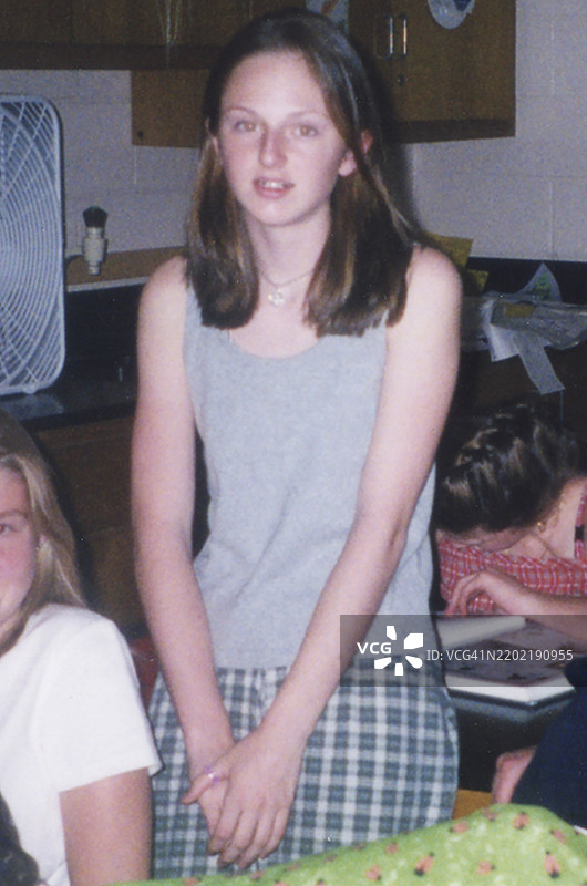 睡裤潮流：90年代高中生，90年代风格潮流Y2K时尚图片素材