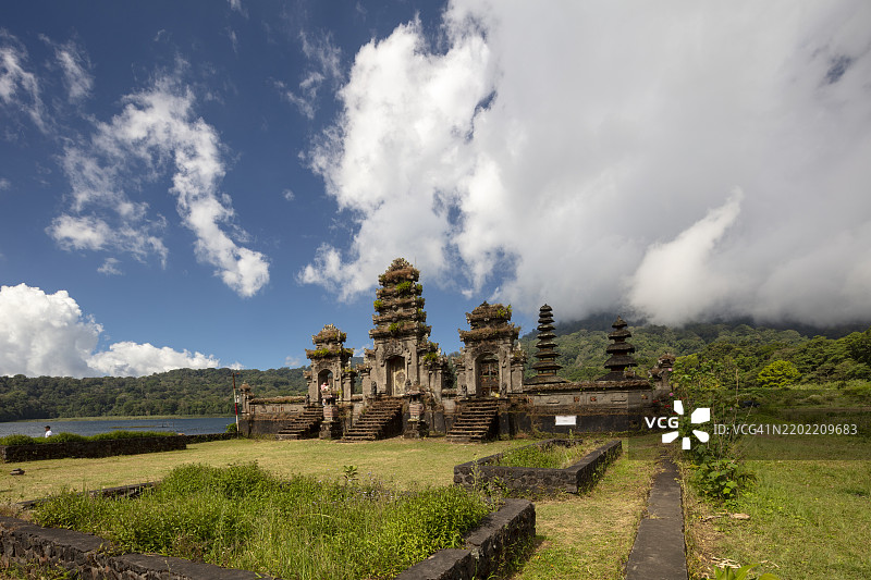 普拉乌伦达努坦布林安寺图片素材