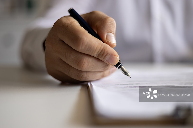 签署官方文件图片素材