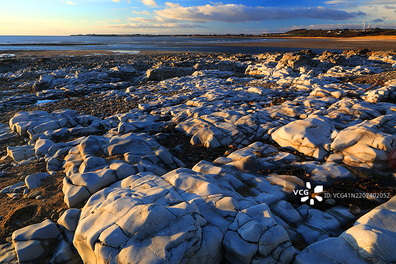 英国南威尔士布里真德的奥格莫尔河入海口，奥格莫尔海边图片素材