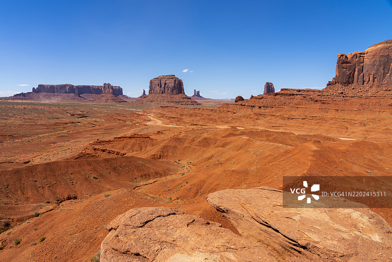 约翰·福特点的美丽景色，布特和岩石形成，纪念碑谷，美国亚利桑那州，北美洲图片素材