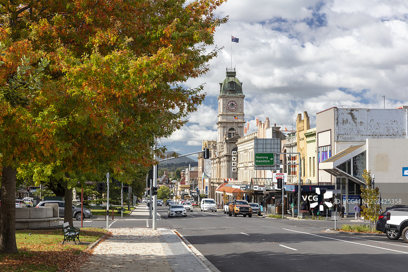 巴拉瑞特的斯图尔特街在秋季，历史悠久的殖民时代建筑。图片素材