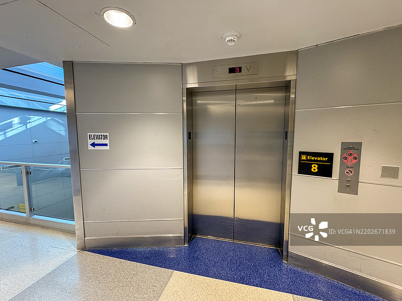 纽约市JFK机场8号航站楼图片素材