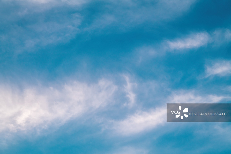 蓝天上的云彩图片素材