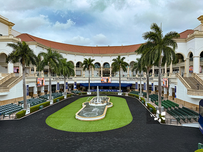 古尔夫斯特ream公园的马厩和步行圈图片素材