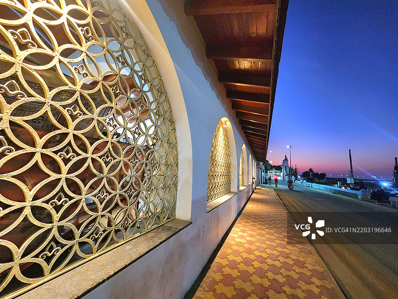 古吉拉特邦海滨小镇迪乌的傍晚图片素材