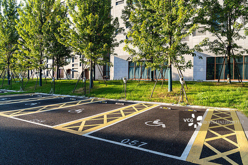 残疾人士专用停车位图片素材