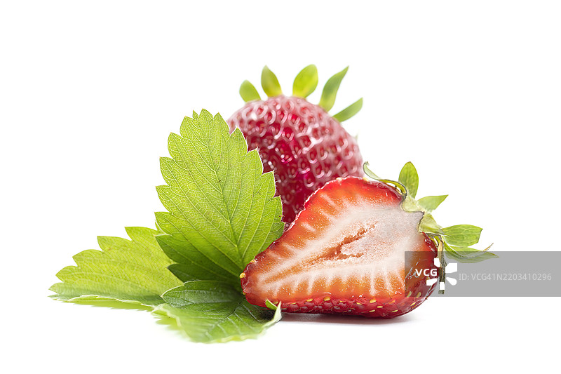 白色背景上的草莓 - 股票照片图片素材