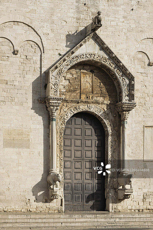 巴里，阿普利亚的圣尼古拉大教堂主入口（米拉的圣尼古拉大教堂）图片素材