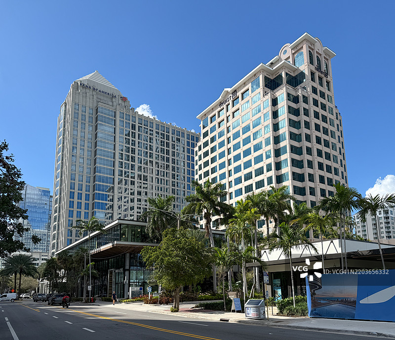 劳德代尔堡的现代办公大楼图片素材