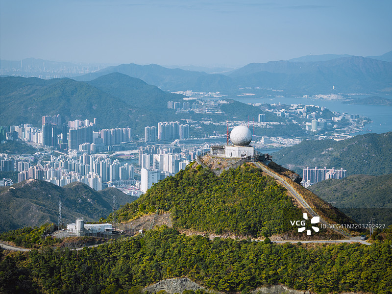 高山上的雷达图片素材