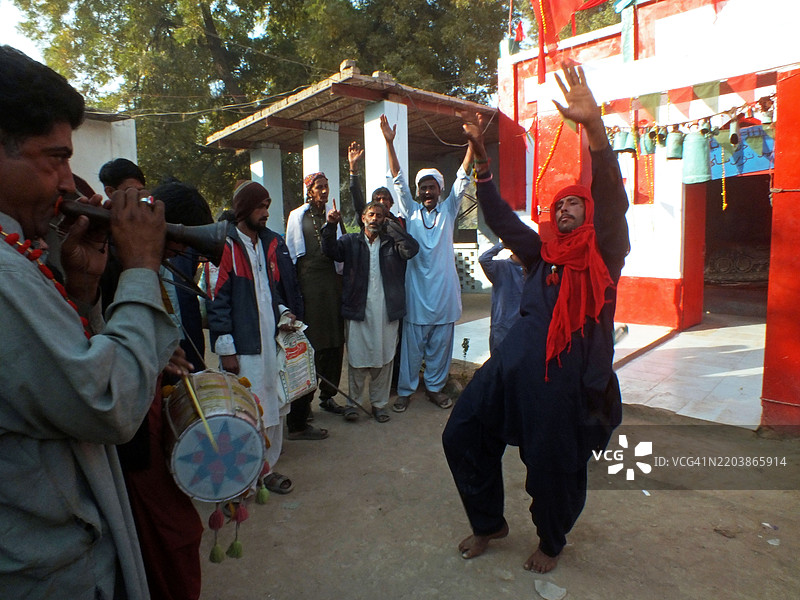 苏菲圣人拉尔·沙赫巴兹·卡兰达尔的年度URS / MELA图片素材