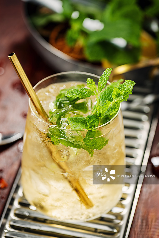 薄荷朱莉普无酒精鸡尾酒图片素材