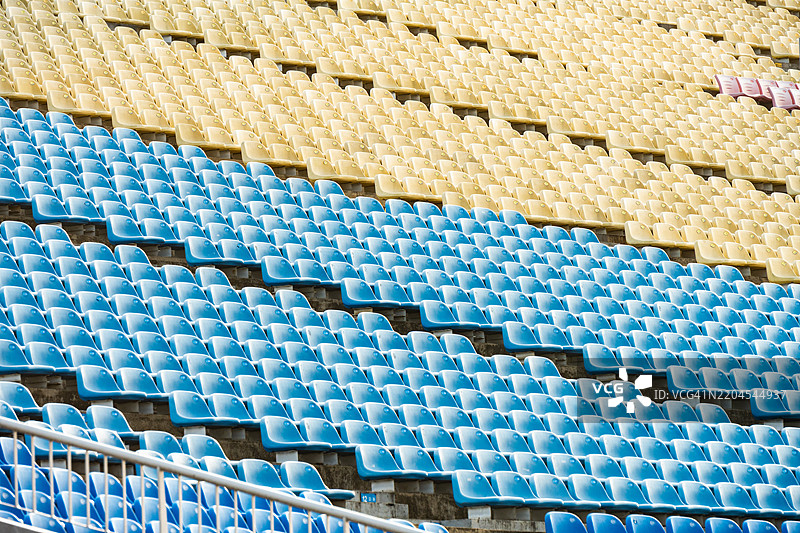体育场蓝色座椅的排 rows图片素材