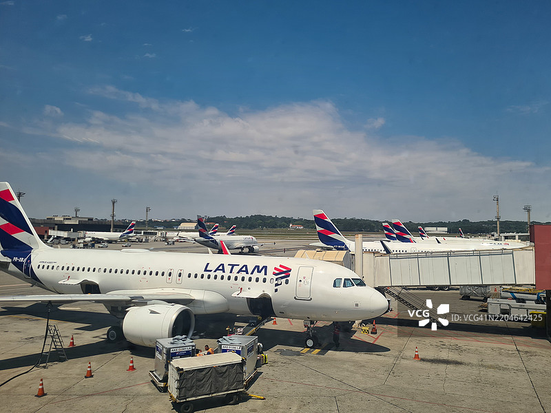 航空运输图片素材