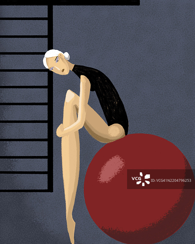 一位穿着黑色运动泳衣的女性坐在红色健身球上。图片素材