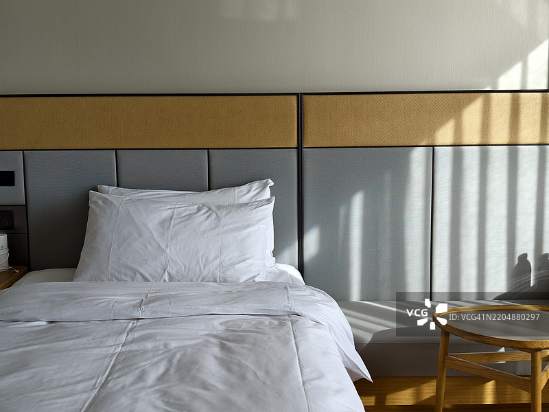 床和桌子图片素材