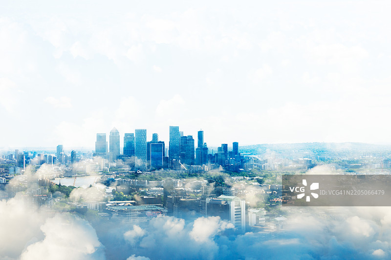 带云的金丝雀码头景观图片素材