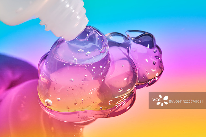 多彩背景上的化妆凝胶质地图片素材