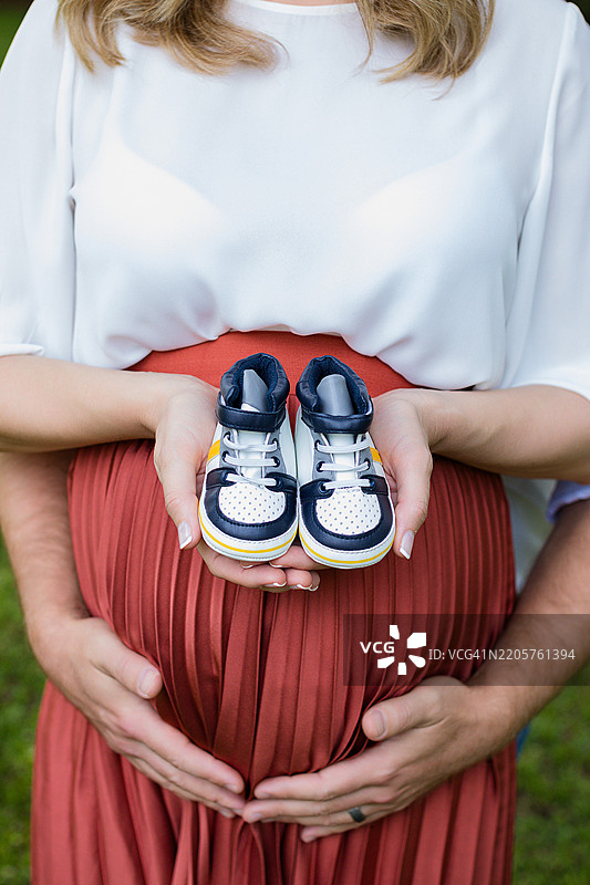 鞋子 手 Baby 幼儿 新生儿 道具 细节 图案图片素材