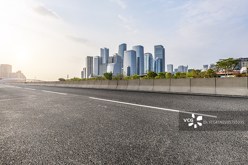 深圳南山的城市道路图片素材