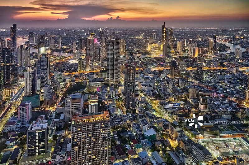 泰国曼谷西隆区的城市景观图片素材